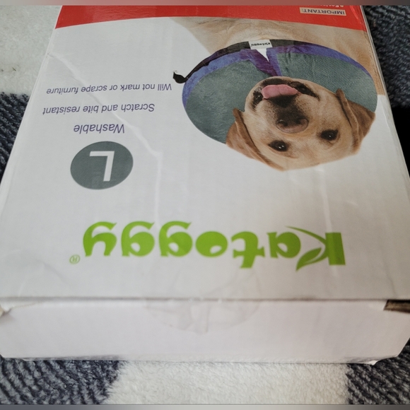 Katoggy inflatable dog collar (medical) in Large. - Picture 4 of 9